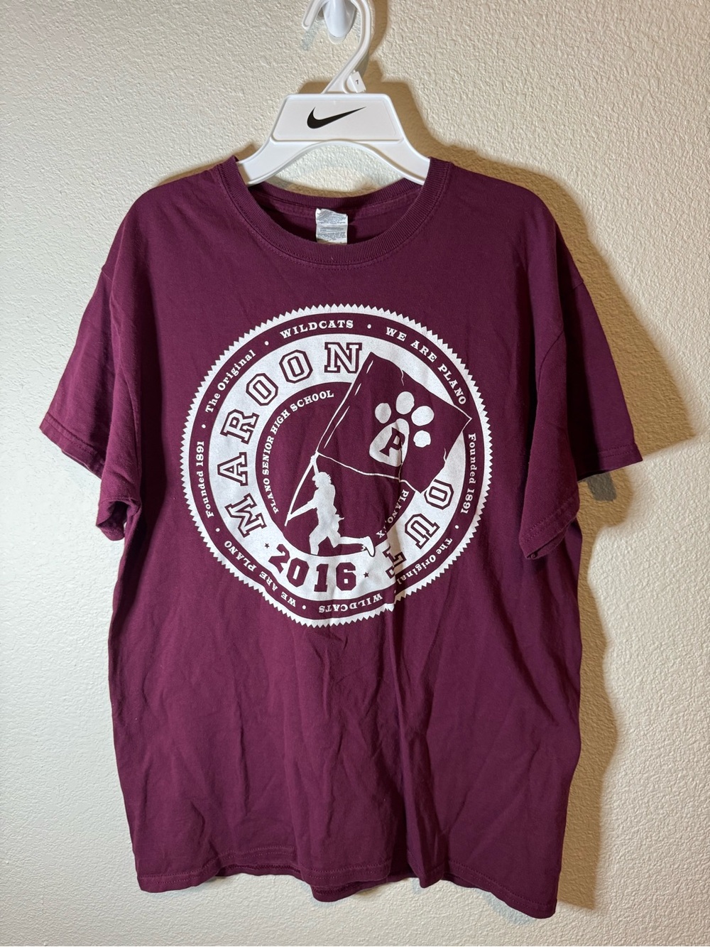 Maroon 'Marooned 2016' Plano Dog T-Shirt - Maroon Color